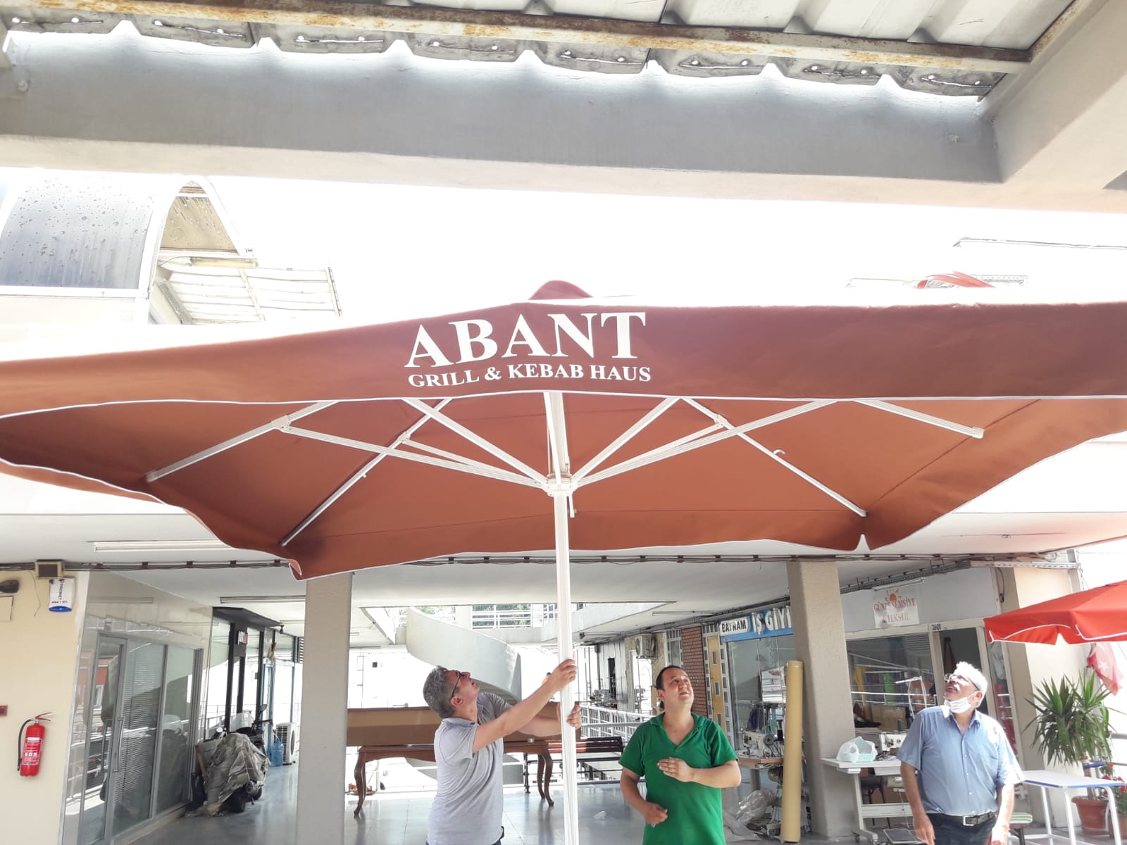 Kaliteli Şemsiye